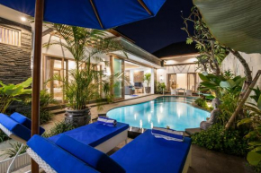 Отель Ambermoon Villas  Kuta